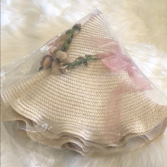 Floral Straw Floppy Hat - Picture 4 of 6